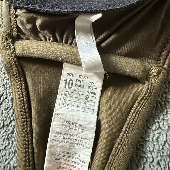 SEAFOLLY: Peekaboo Side Bikini - Picture 6 of 9